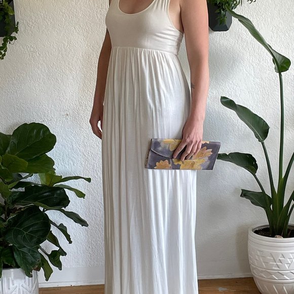 Floral Clutch - Picture 2 of 5